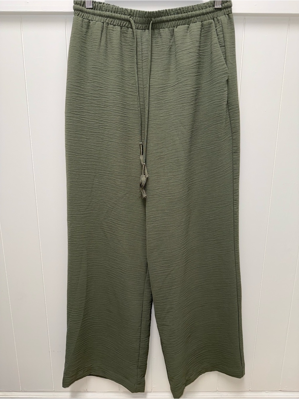 Laundry by Shelli Segal Olive Green Crinkle Wide Leg Pants M